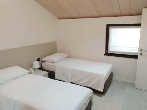 Hostal La Corte Room & Relax