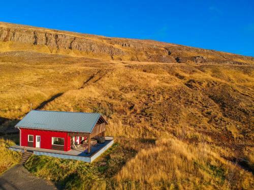 The Hall Holiday Home