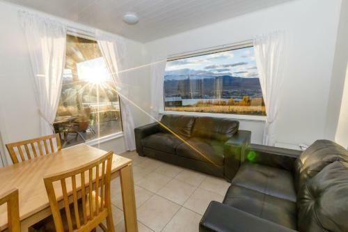 The Hall Holiday Home