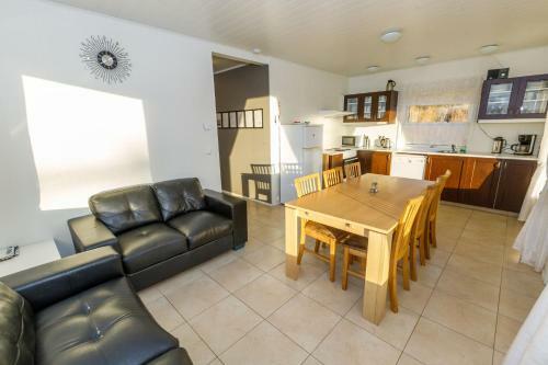 The Hall Holiday Home