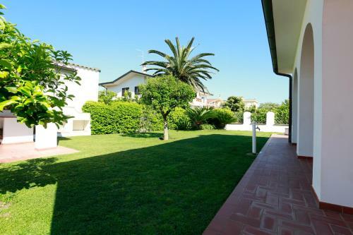 Hostal L'ippocampo Guest House