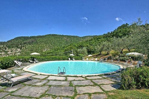 Rufina Apartment Sleeps 6