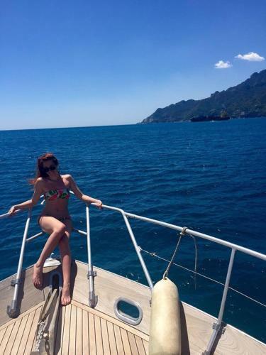 Akhir Cruise Charter