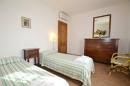 San Donato Villa Sleeps 4 Pool Air Con Wifi