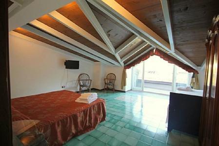 San Cipriano Picentino Villa Sleeps 6 Pool Air Con