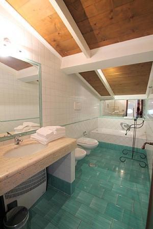 San Cipriano Picentino Villa Sleeps 5 Pool Air Con