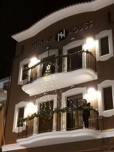 Hostal Miryam House