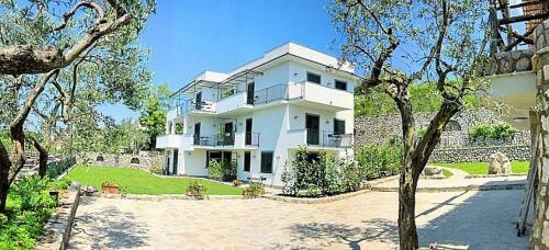 Sant'agata Sui Due Golfi Villa Sleeps 2 Pool Wifi