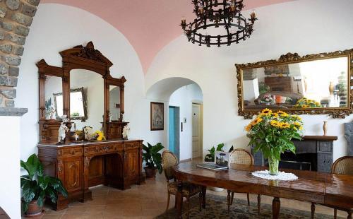 Sant'agata Sui Due Golfi Villa Sleeps 30 Pool Wifi