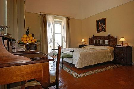 Sant'agata Sui Due Golfi Villa Sleeps 30 Pool Wifi