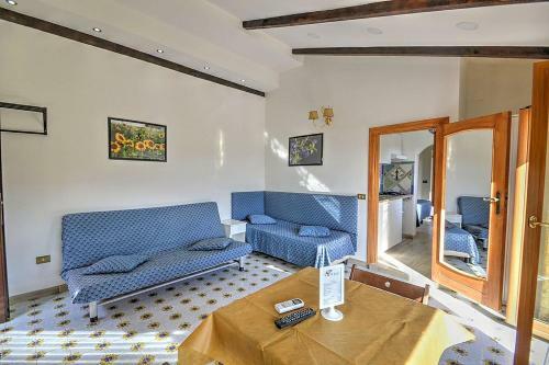 Sant'agata Sui Due Golfi Villa Sleeps 4 Air Con
