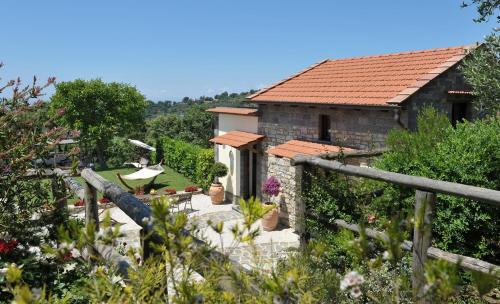 Arenaccia Villa Sleeps 3 Pool Air Con Wifi