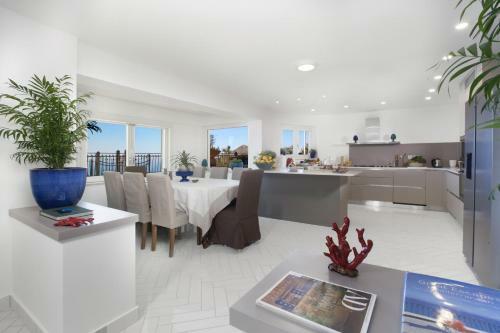 Amore Rentals - Villa Ligea