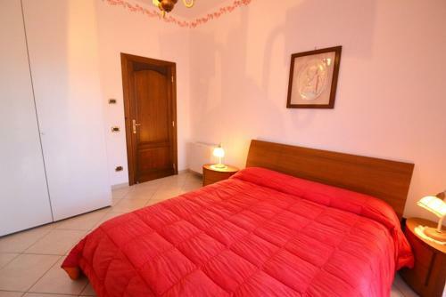 Santa Maria Villa Sleeps 8 Pool Air Con Wifi