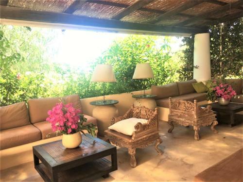 Villa Il Carrubo - Elegante, Con Piscina E Splendida Vista Sul Mare