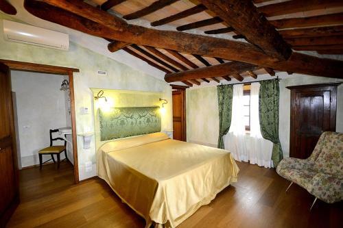 Ellerone Villa Sleeps 24 Pool Air Con Wifi