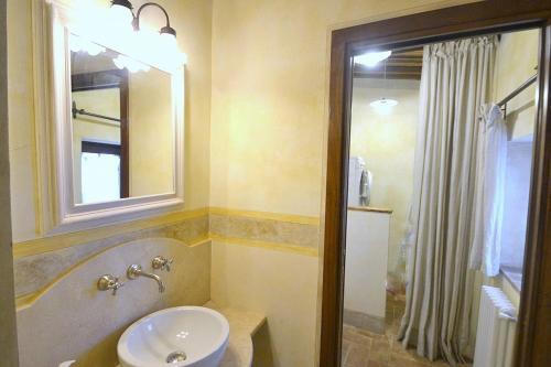 Ellerone Villa Sleeps 24 Pool Air Con Wifi