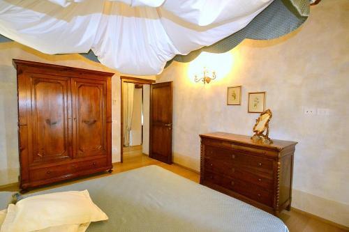 Ellerone Villa Sleeps 24 Pool Air Con Wifi