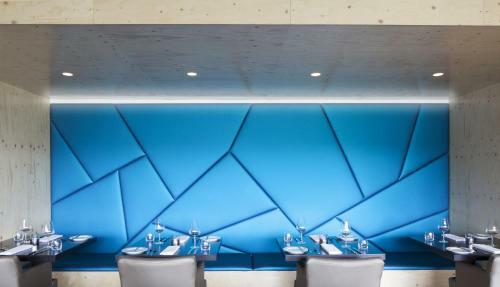 Ion Luxury Adventure Hotel