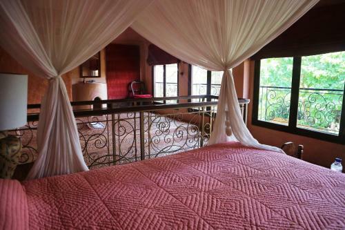 Hotel La Taverna Resort And Villas