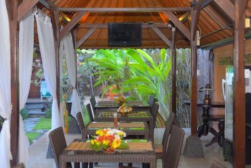 Hostal Tirta Ening Agung Hotel