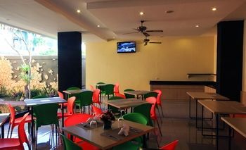 Hotel The Agung Residence