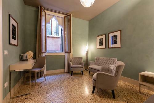 Hostal Liassidi Arco