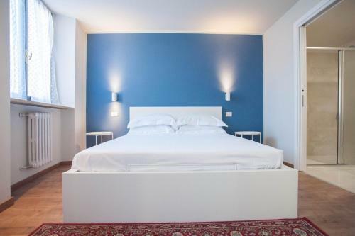 Hostal Italianflat - Verona Suite