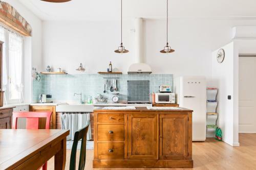 Veronetta Riverside Apartment