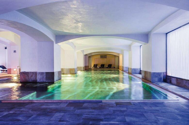 Hotel NH Collection Carlo IV