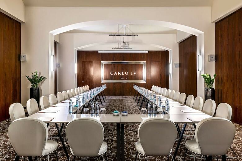 Hotel NH Collection Carlo IV