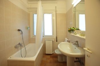 Hotel Venezia 2000