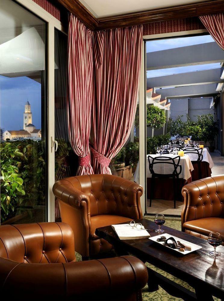 Palace Hotel