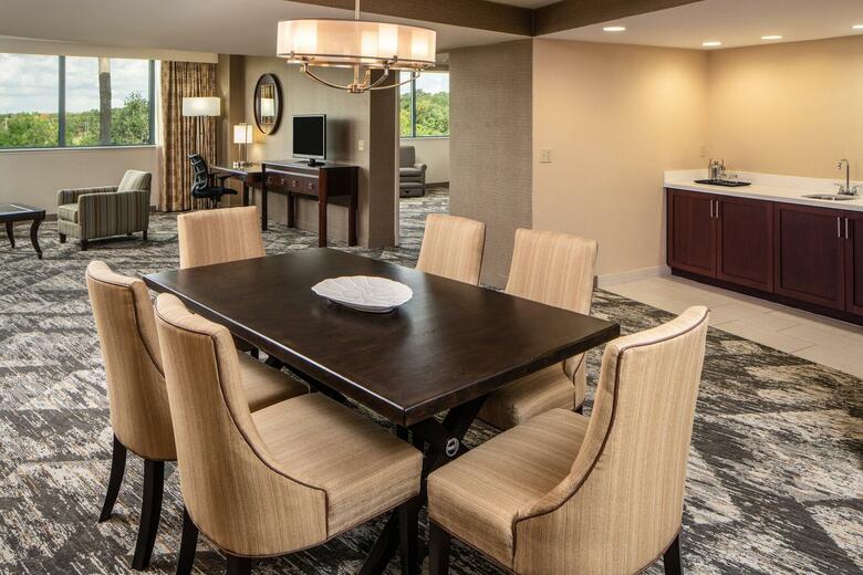 Hotel Crowne Plaza Tampa East