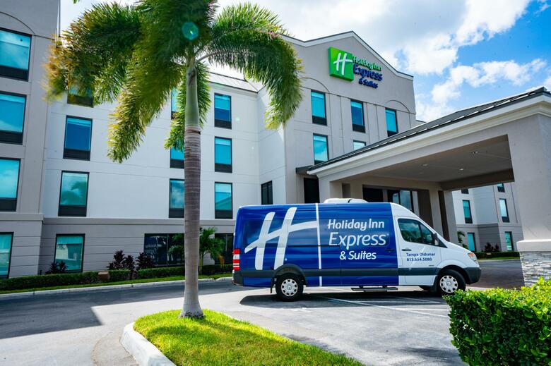 Holiday Inn Express Hotel & Suites Oldsmar