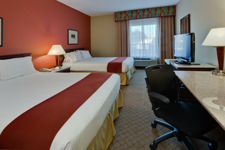 Holiday Inn Express Hotel & Suites Oldsmar