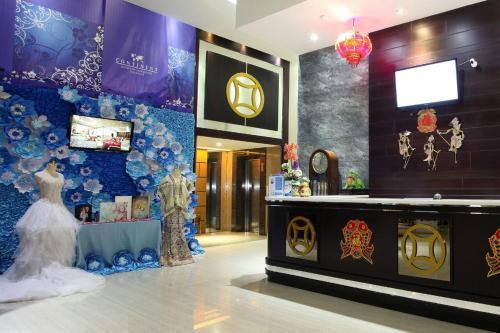 Hotel Continent Centrepoint Panakkukang