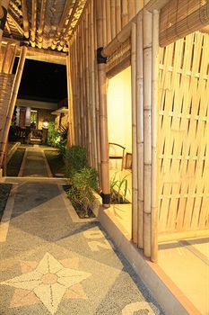 Hotel Vamana Resort