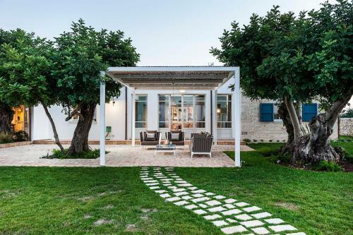 Campanella-gianforma Villa Sleeps 6 Pool Air Con