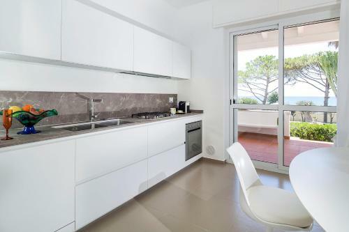 Marina Di Modica Villa Sleeps 10 Pool Air Con Wifi