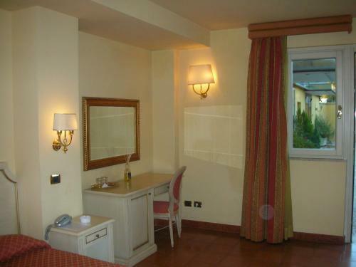 Hotel Quadrifoglio Roma Eur