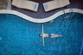 Cipaganti Legian Hotel
