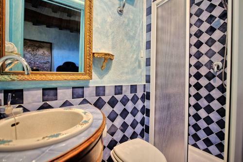 Valigondoli Apartment Sleeps 5 Pool Wifi T802300