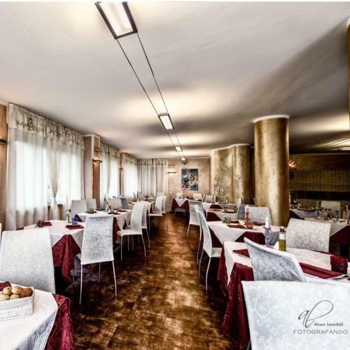 Hostal Ristorante Pizzeria Principe D'oro