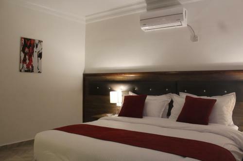 Petra Corner Hotel