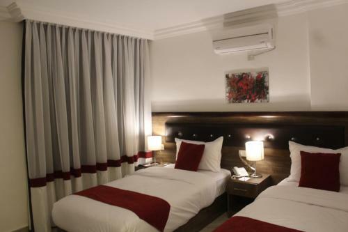 Petra Corner Hotel