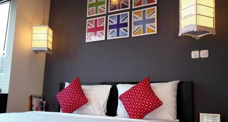 Hotel The Spot Legian