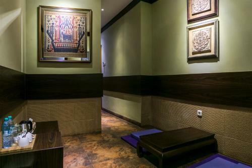 Hostal Dhanesvara Holistic Unique Homestay