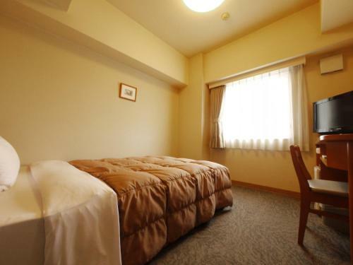 Hotel Route-inn Fukaya Ekimae