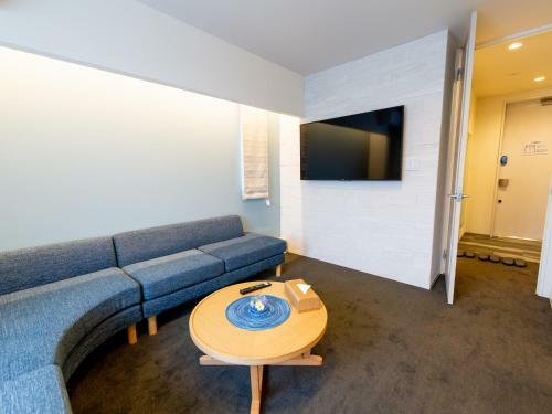 Aparthotel Grand Base Hiroshima Ekimae